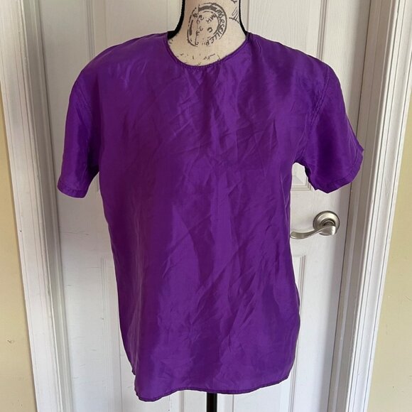 Quarters Tops - Vintage Quarters Purple Silk Blouse Pullover Shirt Shoulder Pads Keyhole Small